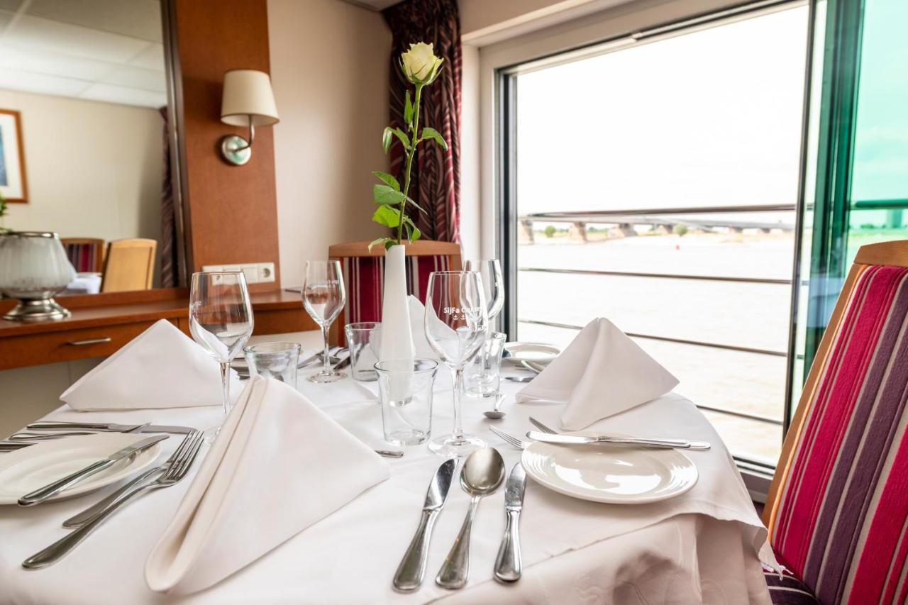 Kd Hotelship Duesseldorf Comfort Plus Luaran gambar